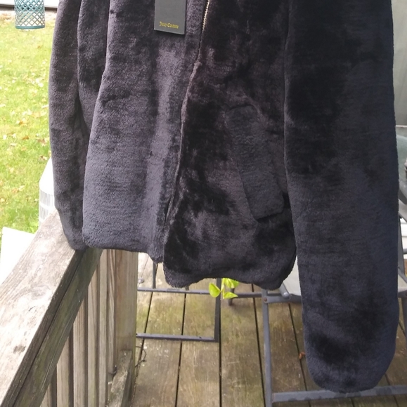 Brand New Juicy Couture ladies Winter jacket - Picture 6 of 11